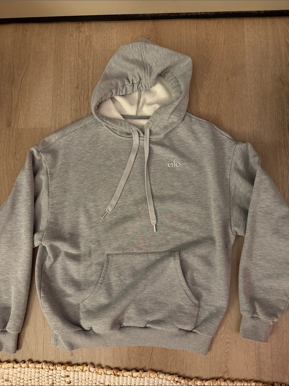 ALO Accolade Hoodie -Athletic Heather Grey